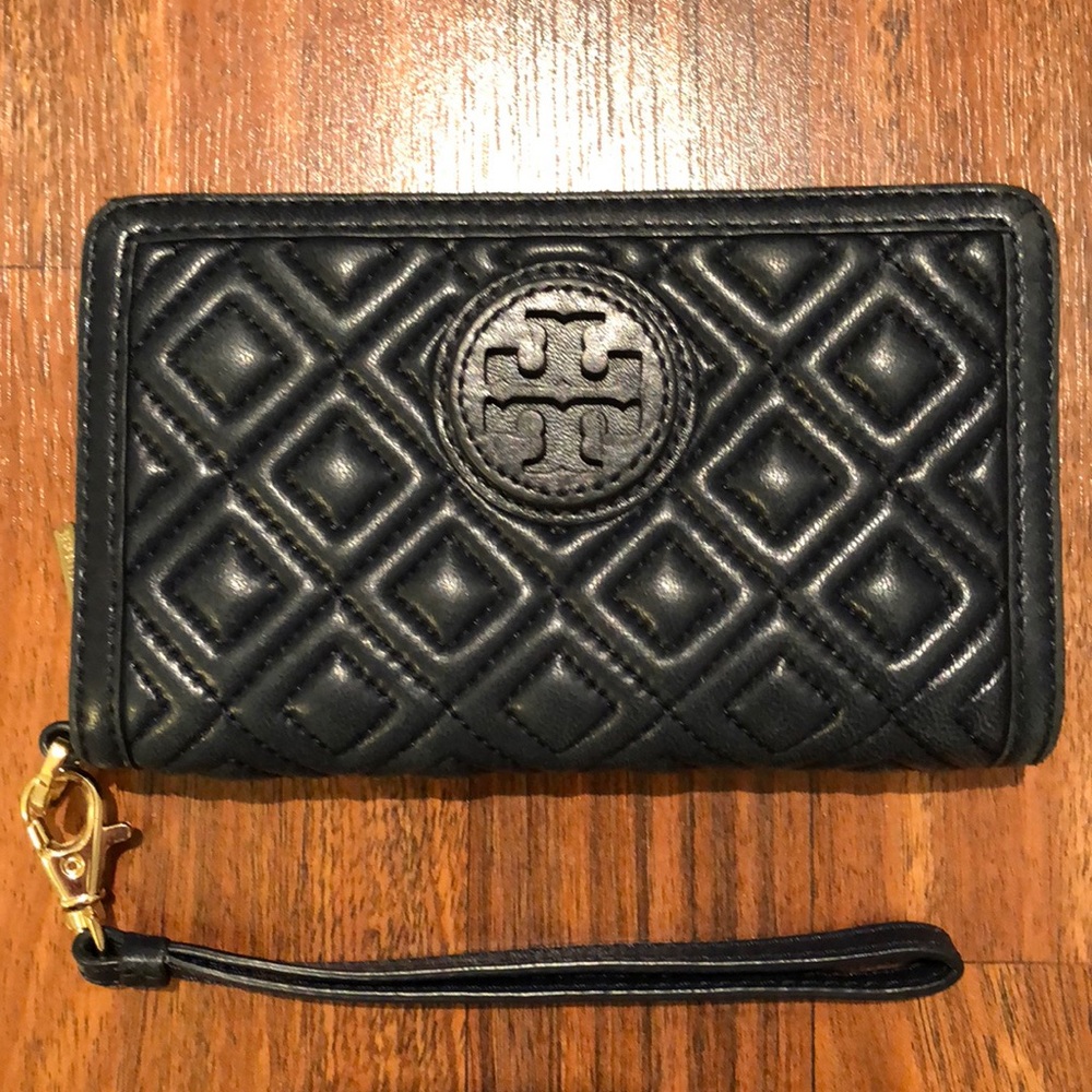 Tory Burch wallet